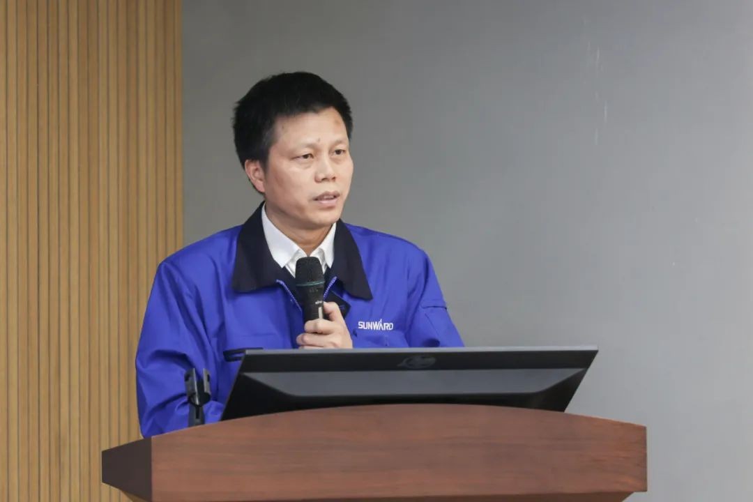 2021中国（长沙）国际工程机械设计大赛暨“设计之星”评选活动球友会体育-球友会体育（中国）官方在线
智能组“创新设计工作营”开营啦！