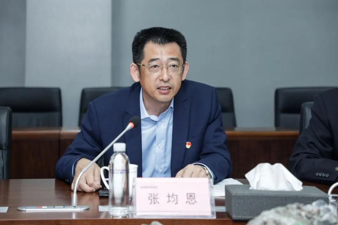 以党建促业务，以业务强党建——青岛西海岸公用事业集团考察球友会体育-球友会体育（中国）官方在线
智能