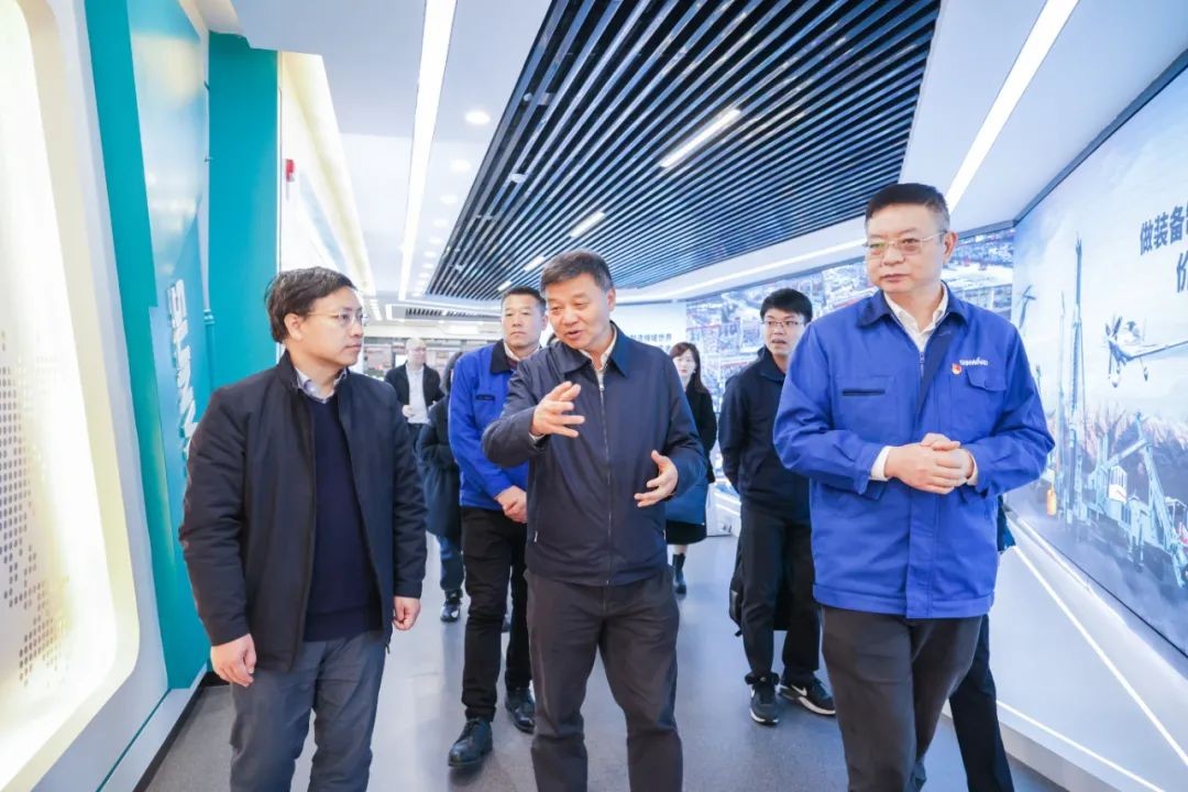 中国人民银行调研组调研球友会体育-球友会体育（中国）官方在线
智能