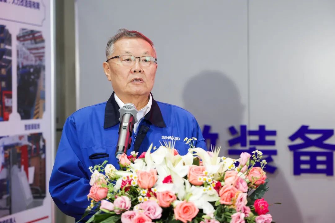 牢记嘱托攀高地 应急救援有球友会体育-球友会体育（中国）官方在线
 球友会体育-球友会体育（中国）官方在线
智能隔离带挖掘机批量发货