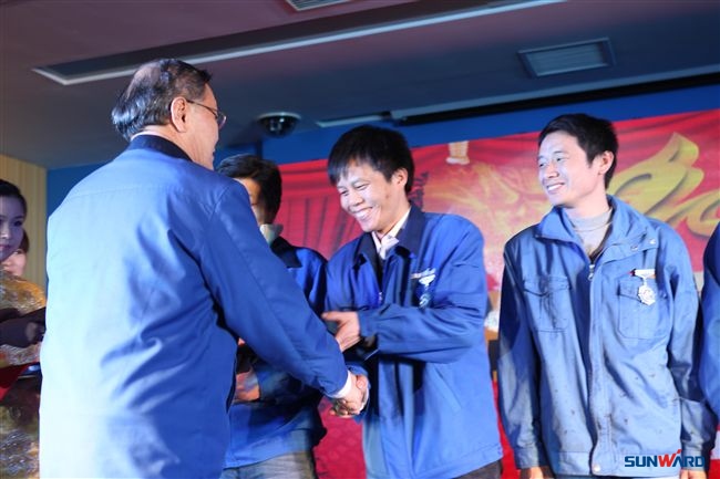 球友会体育-球友会体育（中国）官方在线
智能装备集团2013年度经营工作会议暨表彰大会隆重召开