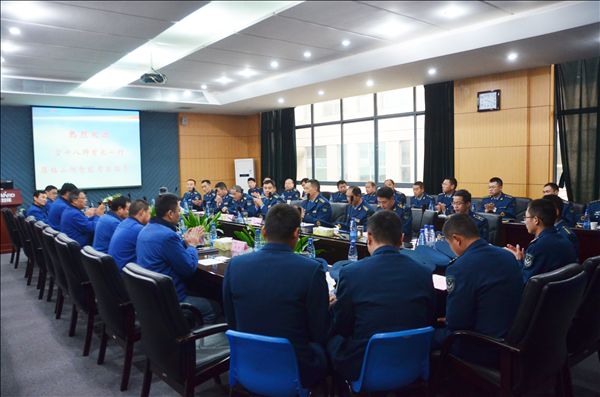 中国空军驻湘某师副师长一行考察球友会体育-球友会体育（中国）官方在线
智能