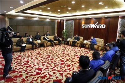 湖南省省委常委、政法委孙建国书记一行来球友会体育-球友会体育（中国）官方在线
智能调研考察
