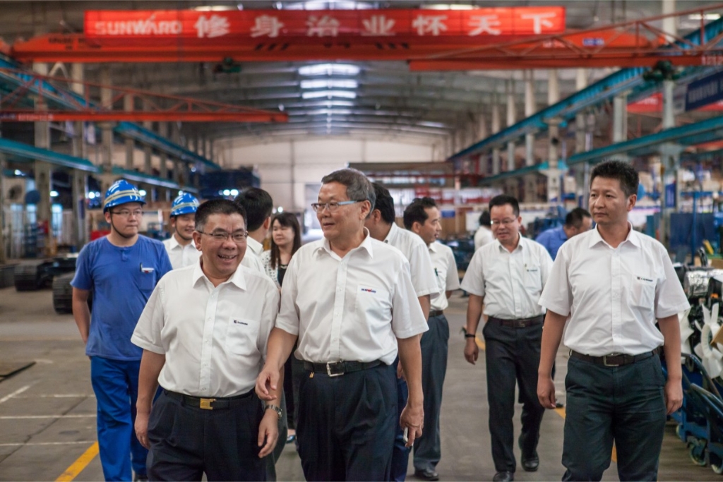 柳工集团曾光安董事长一行球友会体育-球友会体育（中国）官方在线
智能考察交流