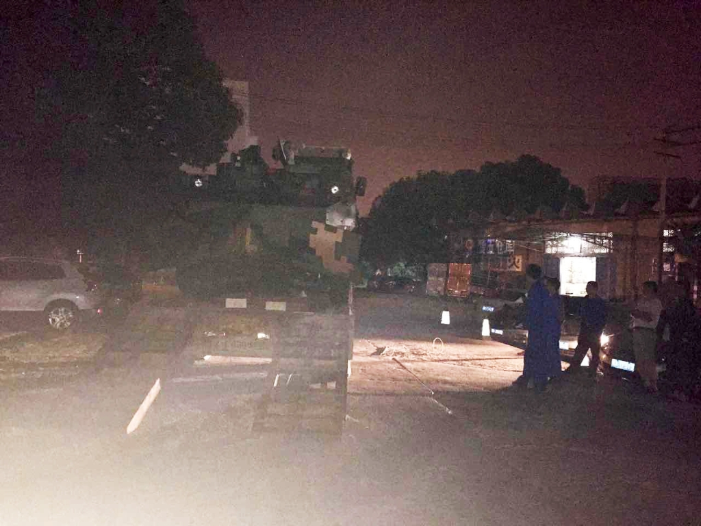球友会体育-球友会体育（中国）官方在线
智能SW2105工程车顺利交付部队