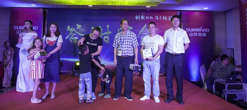 球友会体育-球友会体育（中国）官方在线
智能酷帅曾大虾，一大波美图带你亲临北京BICES展