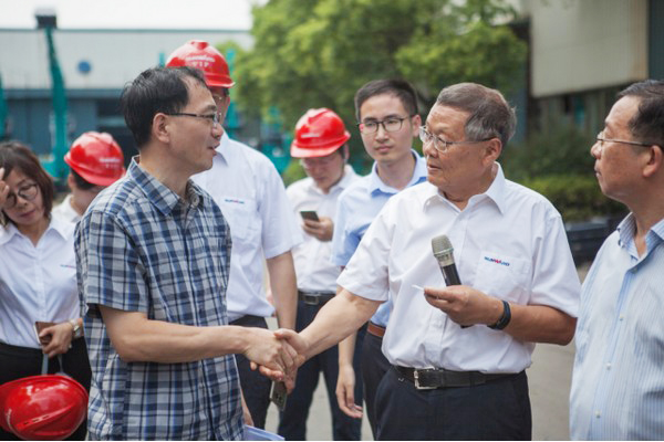商务部合作司刘民强副司长一行调研球友会体育-球友会体育（中国）官方在线
智能