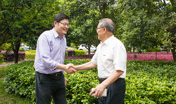 加拿大国会议员谭耕一行来球友会体育-球友会体育（中国）官方在线
智能考察