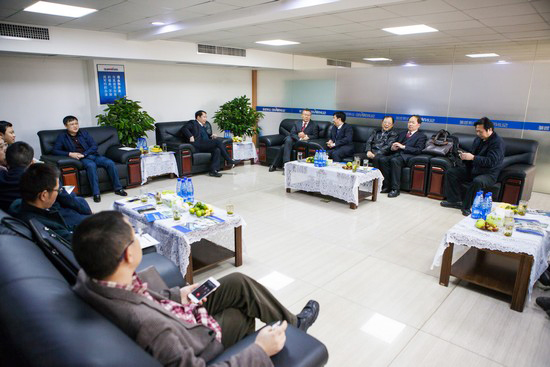 首台盾构机隆重下线，中铁球友会体育-球友会体育（中国）官方在线
诠释“长沙速度”
