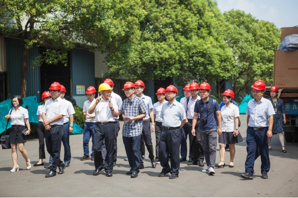 商务部合作司刘民强副司长一行调研球友会体育-球友会体育（中国）官方在线
智能
