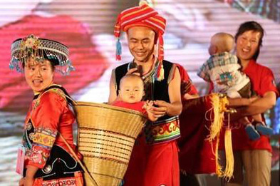 他们，用小小背篓背出球友会体育-球友会体育（中国）官方在线
大情怀