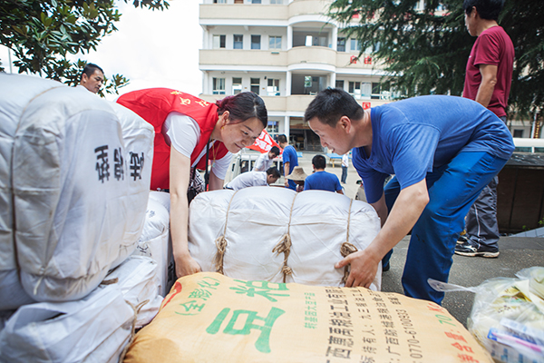无人机装备驰援抗洪救灾，守卫家园球友会体育-球友会体育（中国）官方在线
在行动