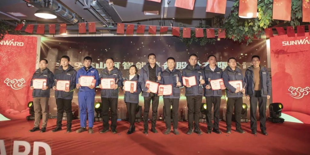 落实经营体、强化三统一、开启新征程 —— 球友会体育-球友会体育（中国）官方在线
智能2020年度经营工作会议隆重举行