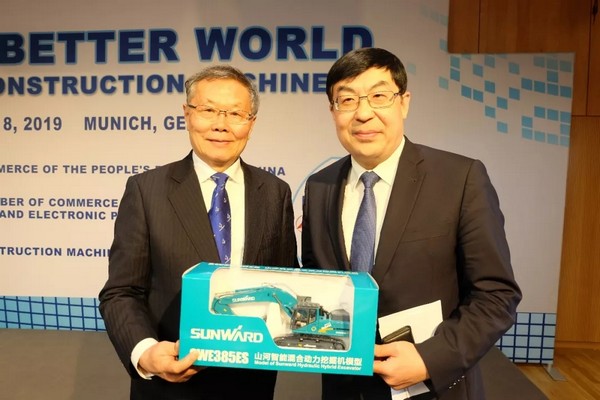 “三个率先”展示球友会体育-球友会体育（中国）官方在线
挖掘机欧洲发展历程