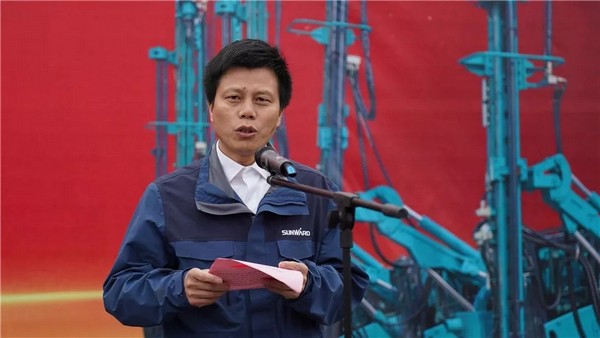 进军南非高端矿山市场！球友会体育-球友会体育（中国）官方在线
智能凿岩设备批量发车