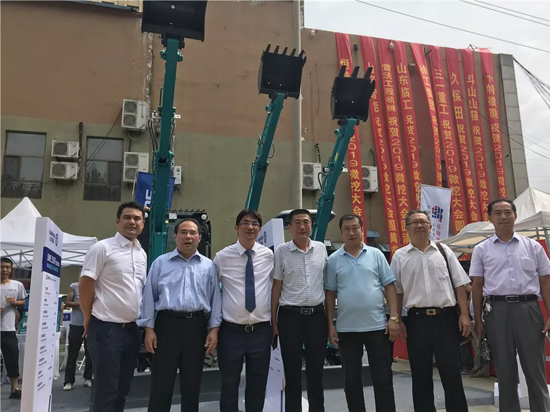 【小身板 大作为】球友会体育-球友会体育（中国）官方在线
智能燃爆2019微挖大会
