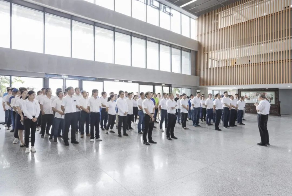 球友会体育-球友会体育（中国）官方在线
工业城开通共享单车 员工通勤绿色便捷