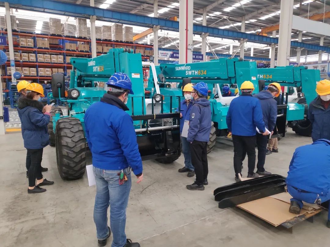 球友会体育-球友会体育（中国）官方在线
智能新品叉装车批量下线发往美国
