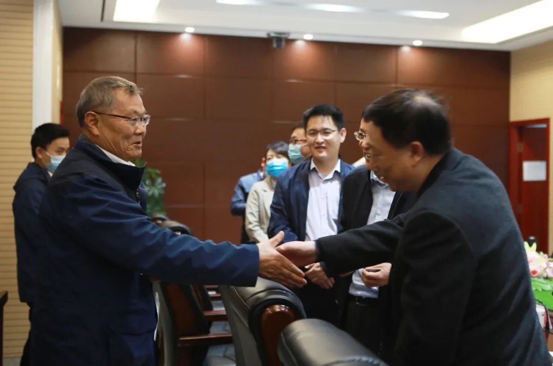 宁夏工信厅副厅长张伟一行调研球友会体育-球友会体育（中国）官方在线
智能