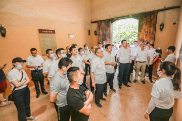 公道正派出清风正气，廉洁自律塑良好形象——球友会体育-球友会体育（中国）官方在线
智能开展中高层干部廉洁教育活动