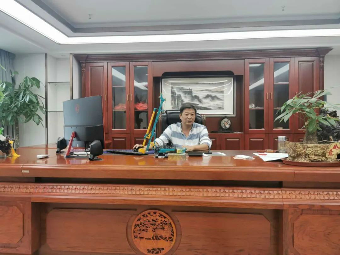客户创富 | 夏登海：球友会体育-球友会体育（中国）官方在线
智能是“同甘苦，共患难”的兄弟