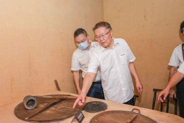 公道正派出清风正气，廉洁自律塑良好形象——球友会体育-球友会体育（中国）官方在线
智能开展中高层干部廉洁教育活动