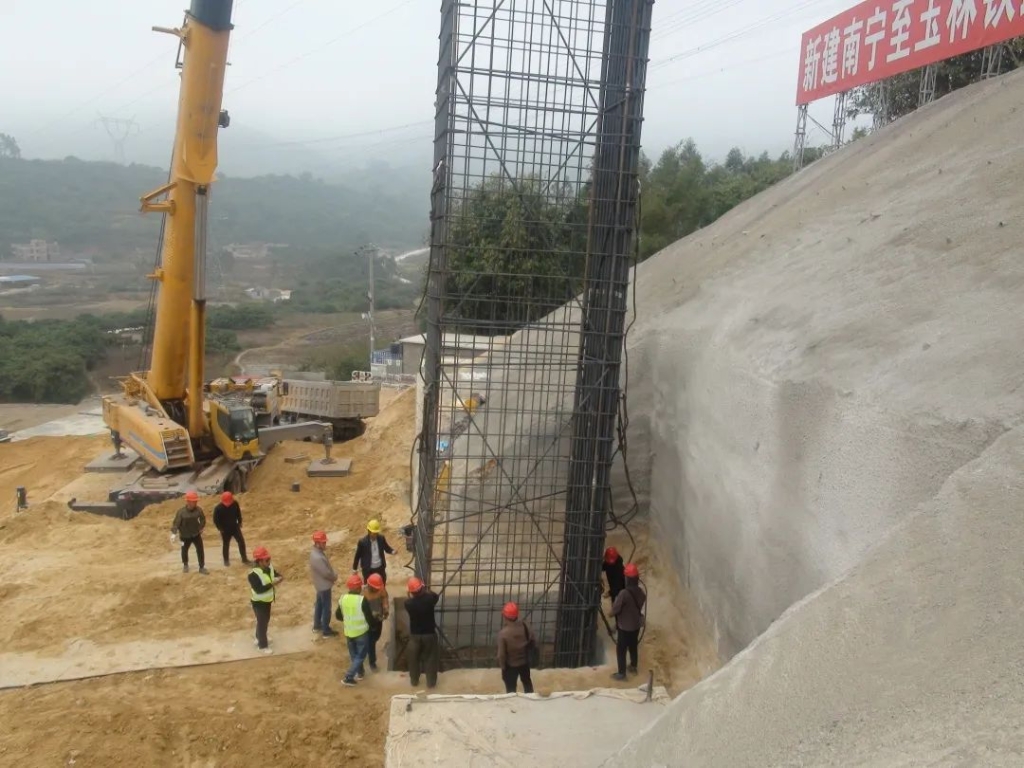 球友会体育-球友会体育（中国）官方在线
智能携手贵州地矿，创造南玉新速度