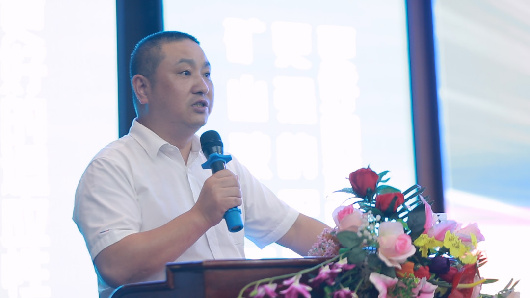 向挖掘机万台俱乐部迈进——球友会体育-球友会体育（中国）官方在线
智能2020年度挖掘机营销训练营开营