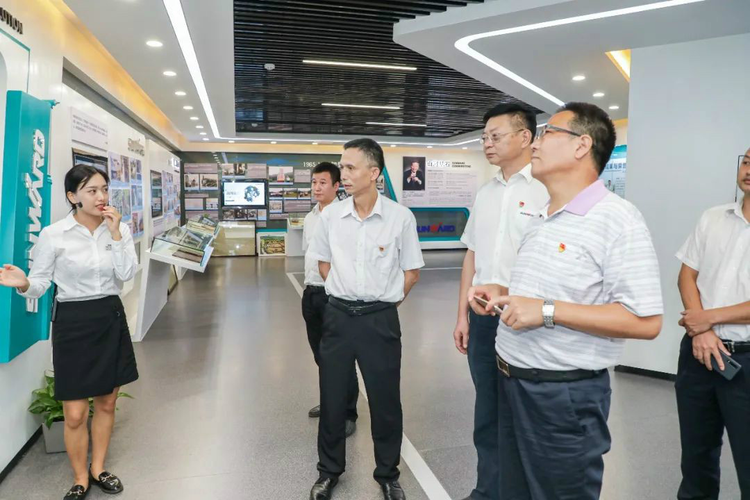 广州工控党建联盟联络员一行到球友会体育-球友会体育（中国）官方在线
智能开展工作对接