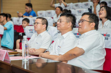 精准服务共建家园，解决刚需心怀感恩——球友会体育-球友会体育（中国）官方在线
智能首期职工子女暑期托管班圆满结班