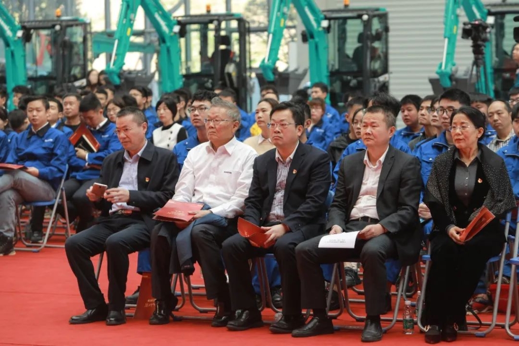 “学习新思想 长沙微宣讲 就认这个理”专题微宣讲在球友会体育-球友会体育（中国）官方在线
智能举行