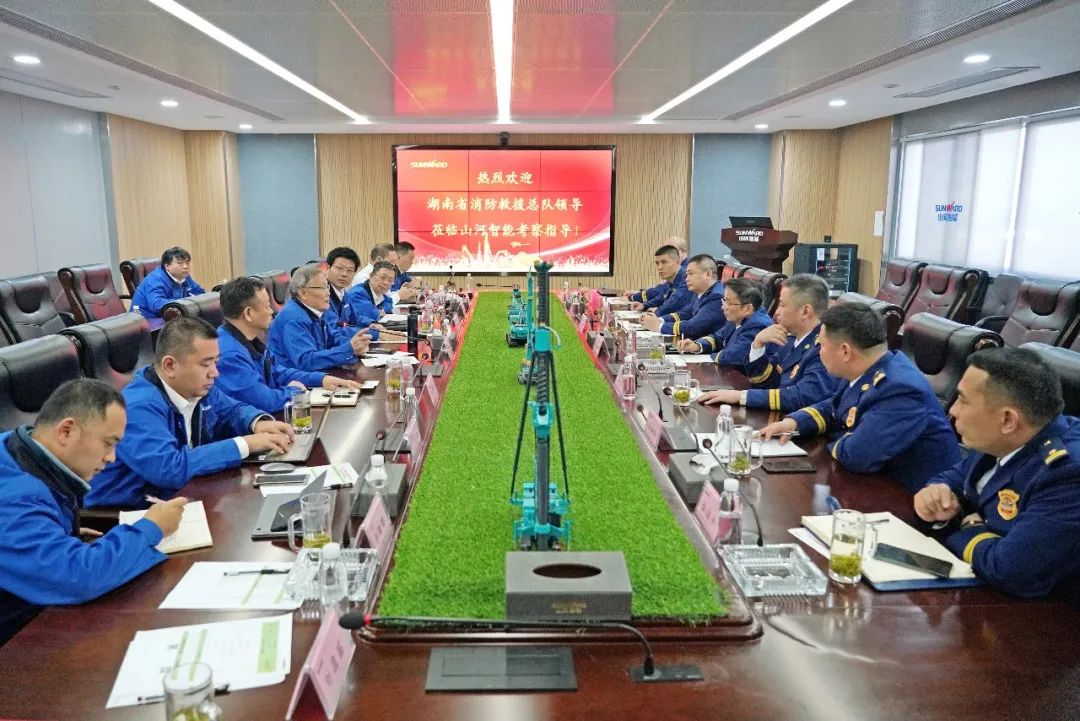 考察无人化装备 高宁宇到访球友会体育-球友会体育（中国）官方在线
智能