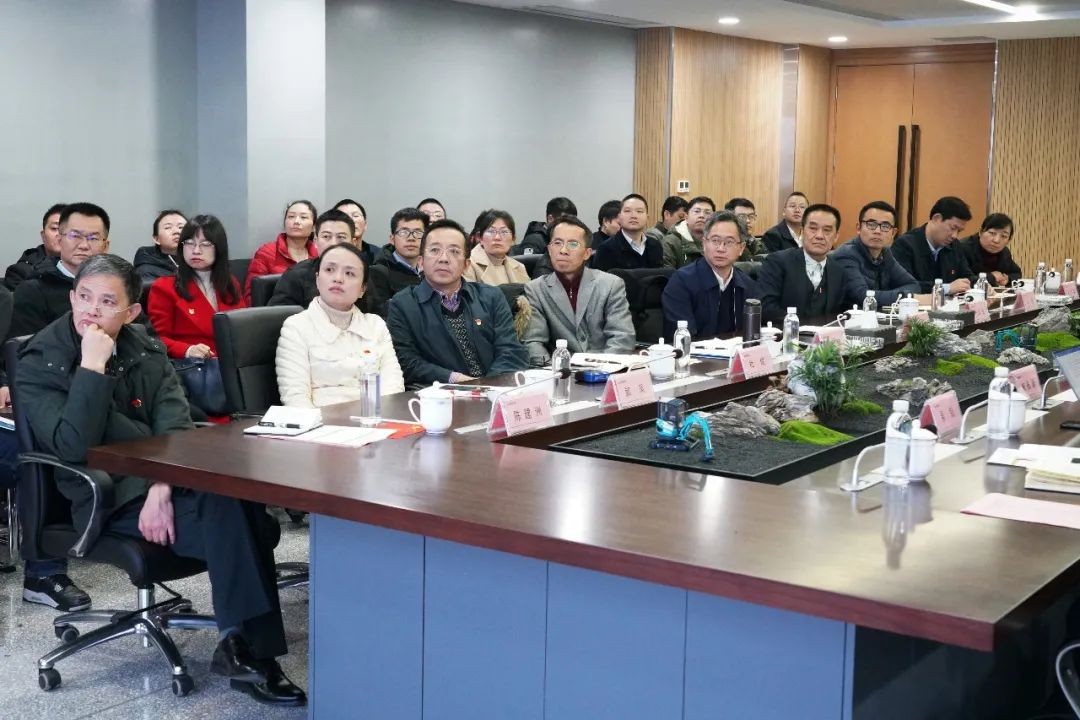省工信厅青年干部理论学习走进球友会体育-球友会体育（中国）官方在线
智能