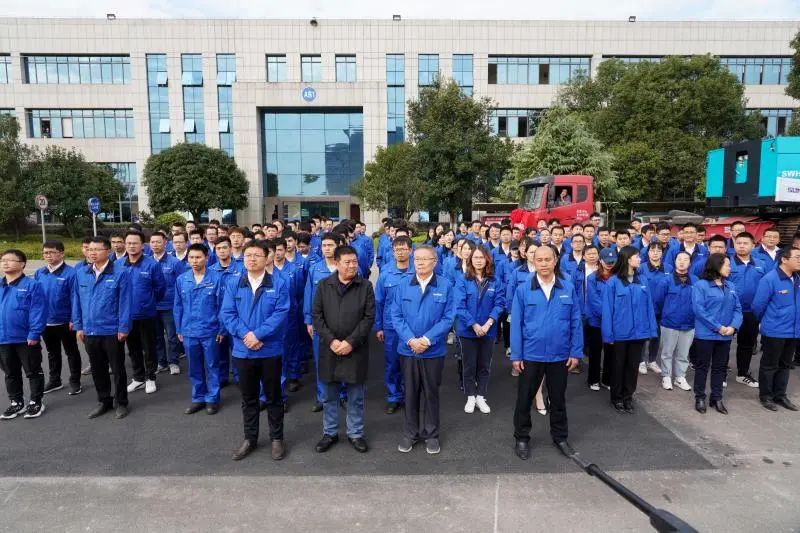 球友会体育-球友会体育（中国）官方在线
智能首台SWHG70连续墙液压抓斗顺利交机