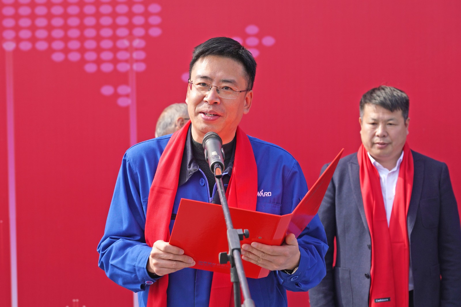 球友会体育-球友会体育（中国）官方在线
智能价值6亿元设备全球发货仪式火热举行