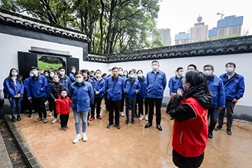 觅红色历史 践初心使命——球友会体育-球友会体育（中国）官方在线
智能全体党员赴长沙党史馆开展主题党日活动