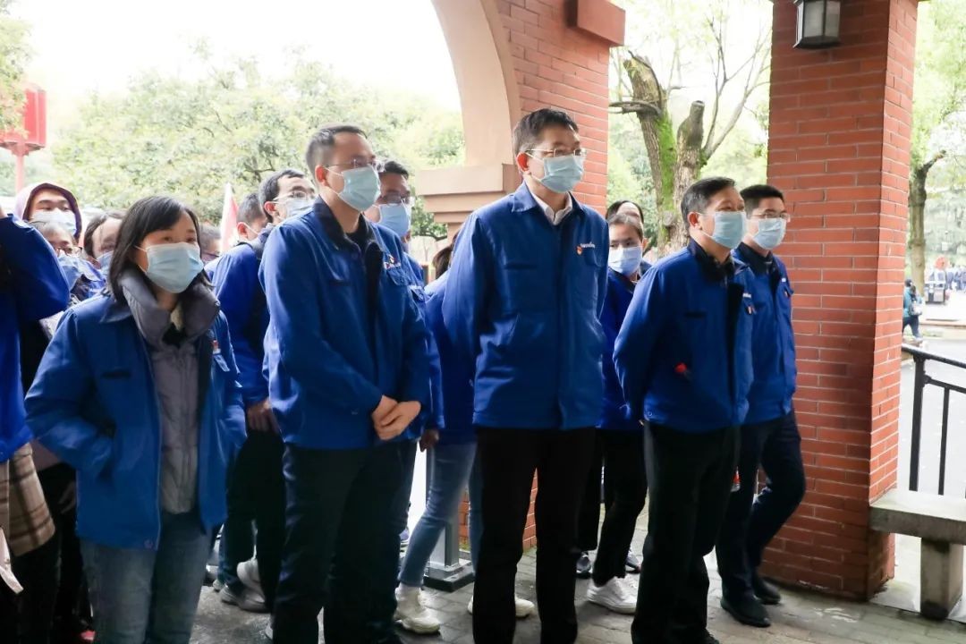 觅红色历史 践初心使命——球友会体育-球友会体育（中国）官方在线
智能全体党员赴长沙党史馆开展主题党日活动