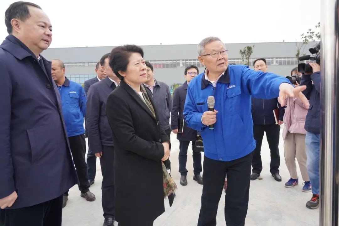 吴桂英调研球友会体育-球友会体育（中国）官方在线
智能