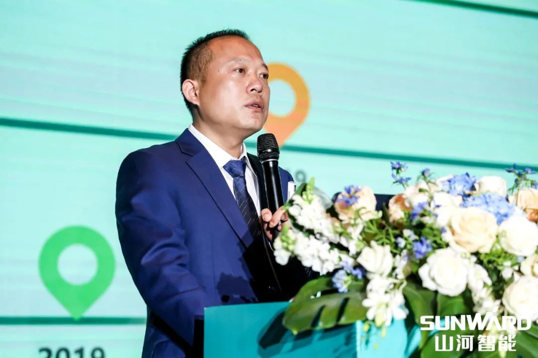 创桩工行业交流会最高纪录！球友会体育-球友会体育（中国）官方在线
智能2021年全国客户交流会东莞站圆满举行