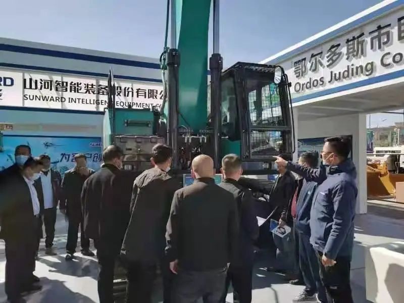 球友会体育-球友会体育（中国）官方在线
智能绿巨人闪亮登场鄂尔多斯国际煤博会