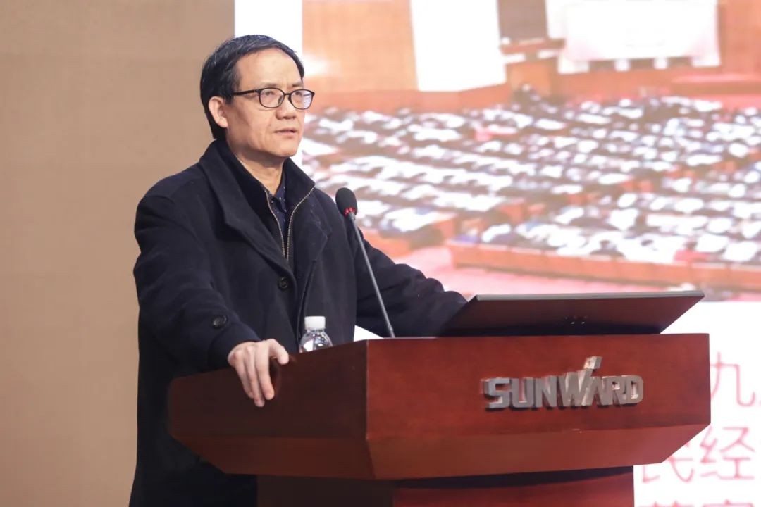 球友会体育-球友会体育（中国）官方在线
智能中高层干部晚间集中“充电”