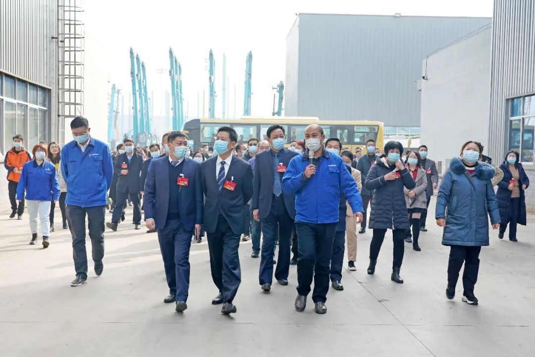 长沙县“两会”观摩团考察球友会体育-球友会体育（中国）官方在线
智能