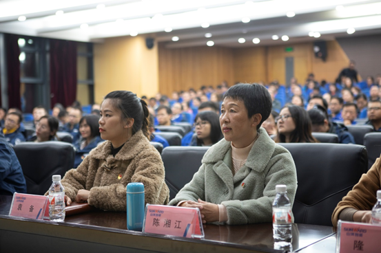 球友会体育-球友会体育（中国）官方在线
智能开展“不忘初心 牢记使命”主题教育宣讲活动