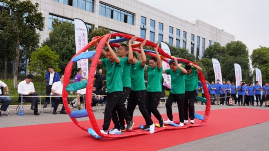 风华十九载，携手再腾飞！——庆祝球友会体育-球友会体育（中国）官方在线
智能成立十九周年表彰会暨趣味运动会