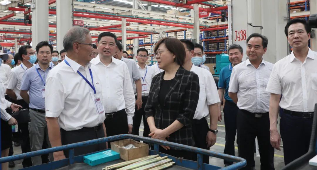 湖南省2021年“安全生产月”启动仪式在球友会体育-球友会体育（中国）官方在线
工业城举行