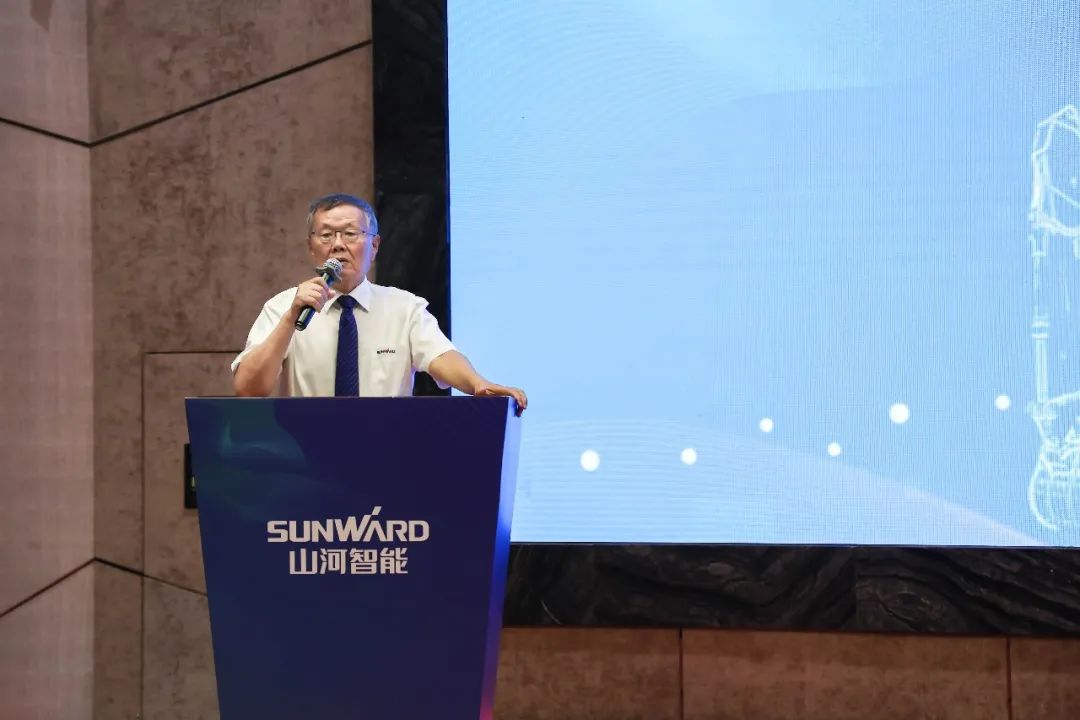“同心同梦，协力拼搏” ——球友会体育-球友会体育（中国）官方在线
智能2021年挖掘机经销商半年度经营工作会议圆满召开