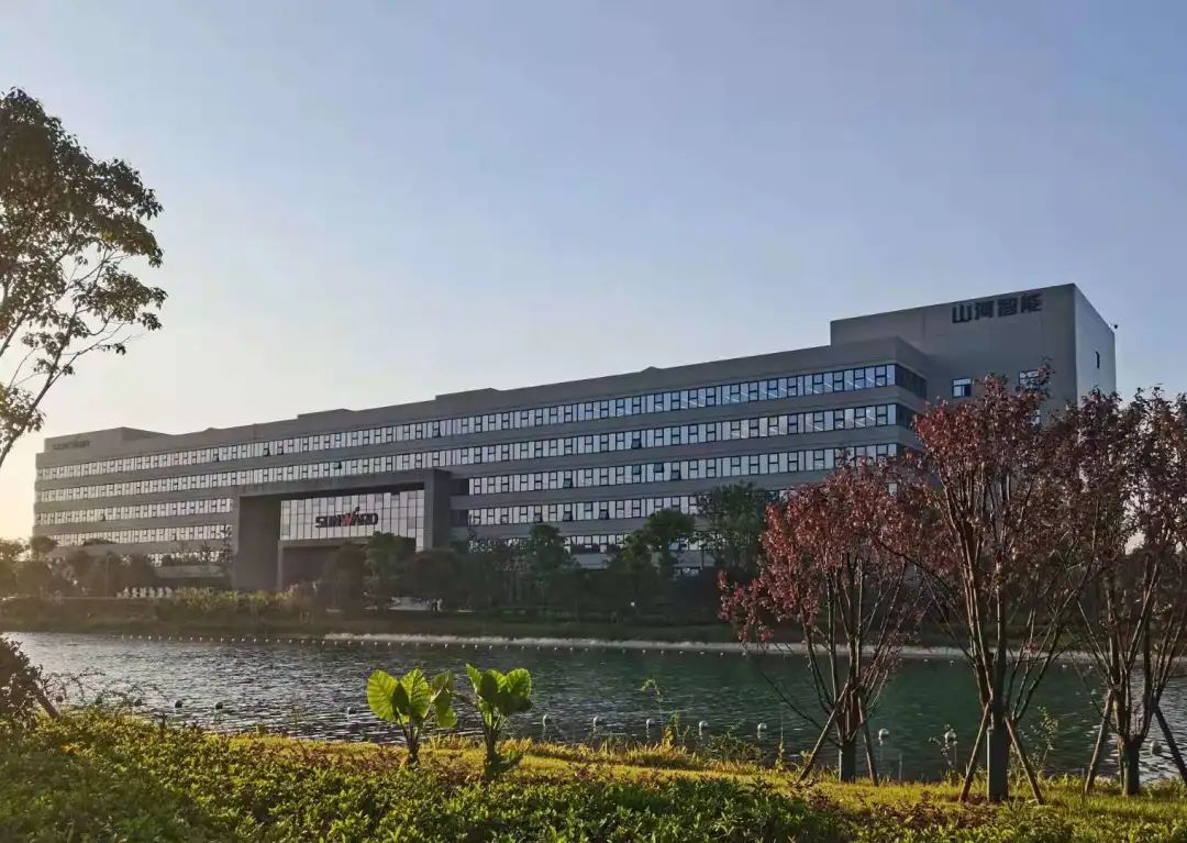球友会体育-球友会体育(中国)官方在线
智能发布2021年半年报——核心业务营收稳健增长,研发创新多点开花