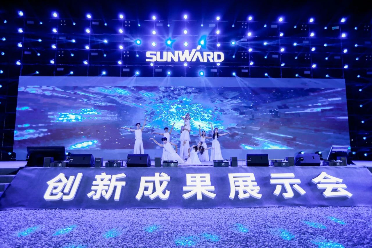 逛展超热闹！球友会体育-球友会体育（中国）官方在线
智能成果展示会高能名场面来袭