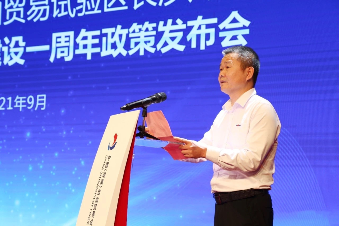 携手长沙经开区，球友会体育-球友会体育（中国）官方在线
智能探索工程机械二手设备出口