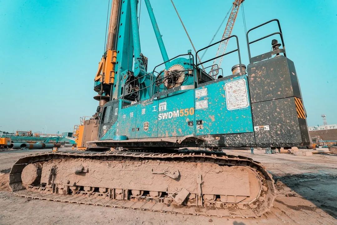大国重器！球友会体育-球友会体育（中国）官方在线
智能超级装备助力北京城市副中心综合交通枢纽站建设